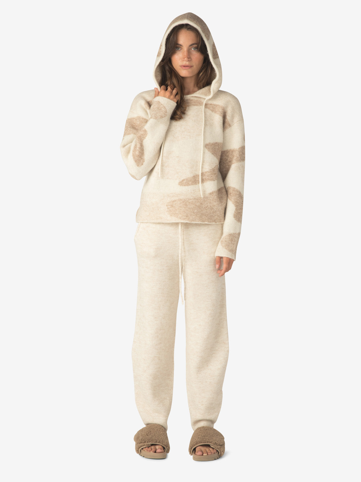 Woman CHALET HOODIE - Cream Camo - front