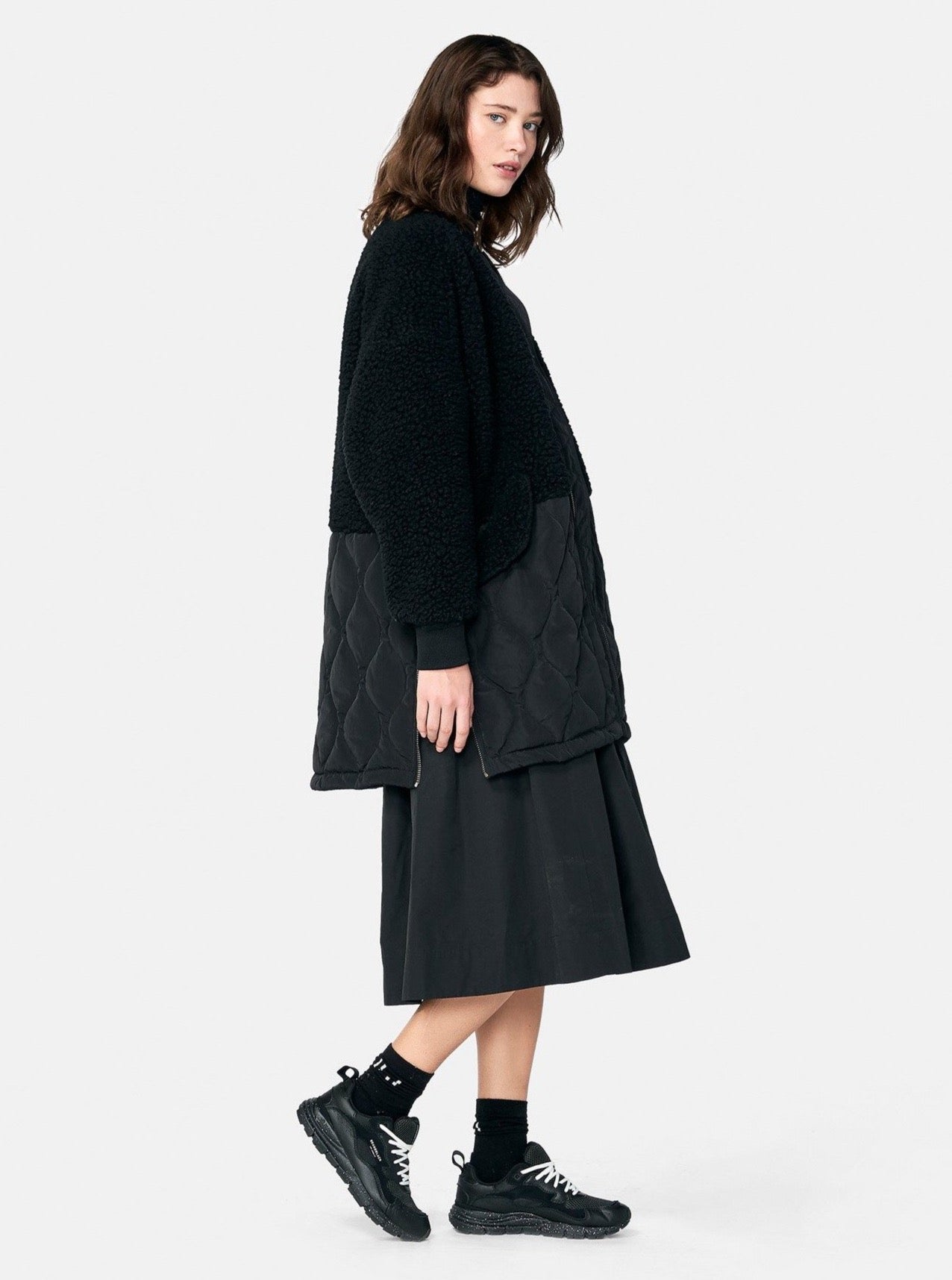 Woman Long Wool Bomber - Black - right side